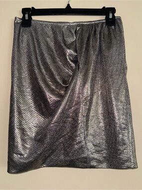 JLUXLABEL Silver Metallic Textured Stretch Past Knee Skirt Size M NWT!